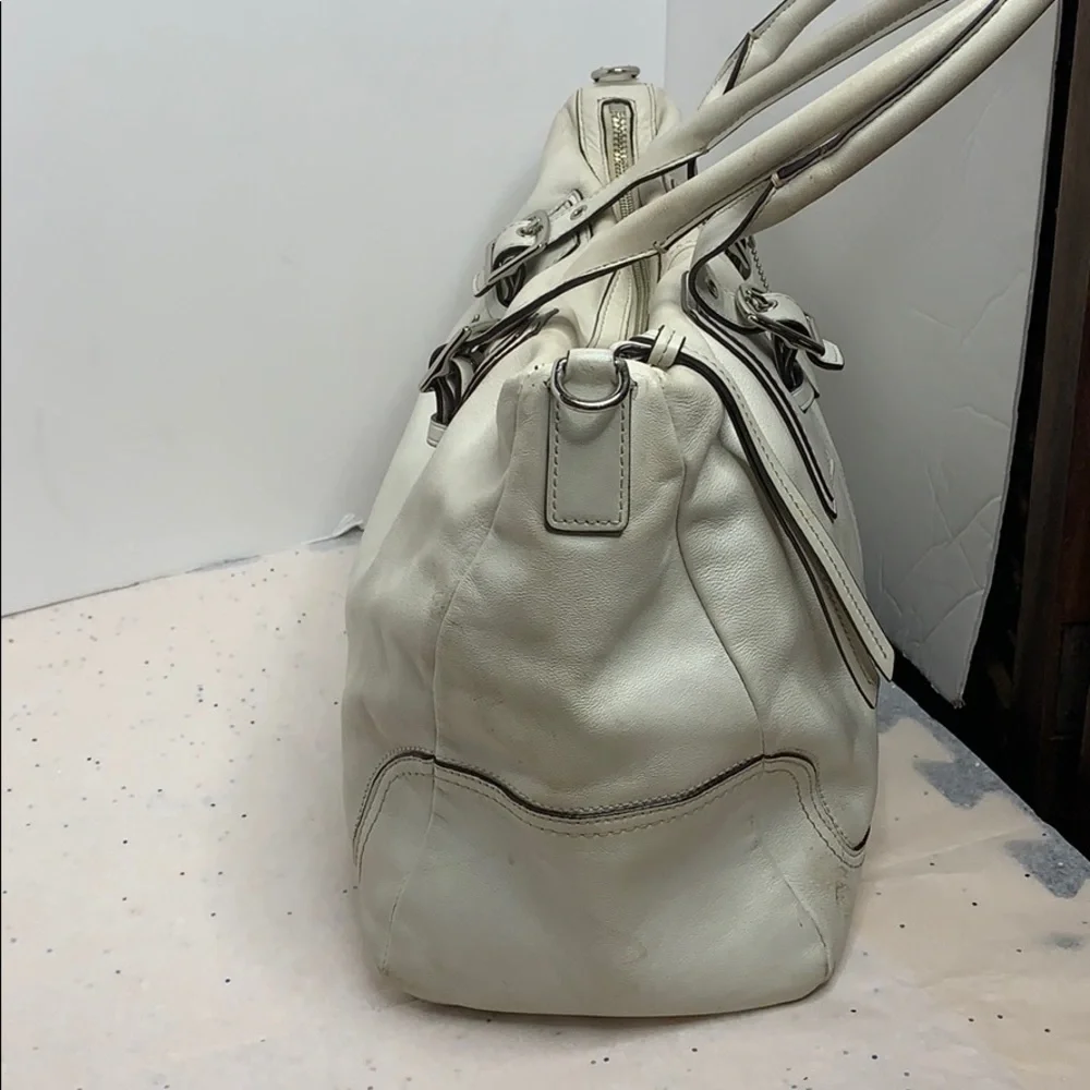 Coach Hampton -F13811 White Leather Satchel